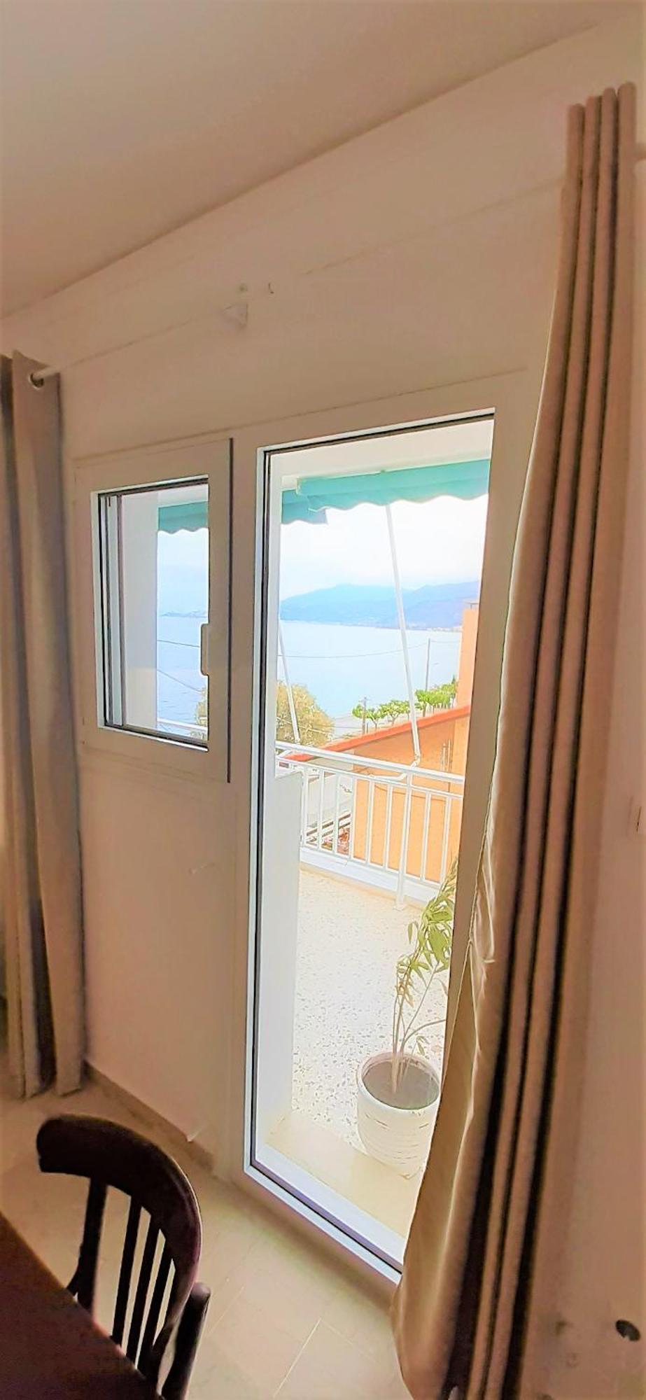 Mondo Cosseri Akrata Apartment Exterior photo